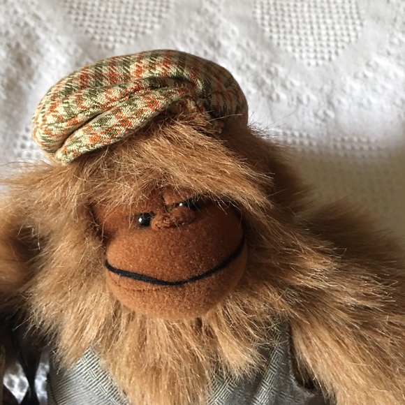 Monkey - Picture 2 of 10